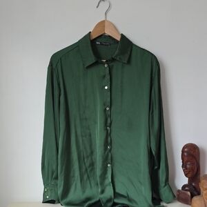 Zara Women's Deep Green Button Down Shirt